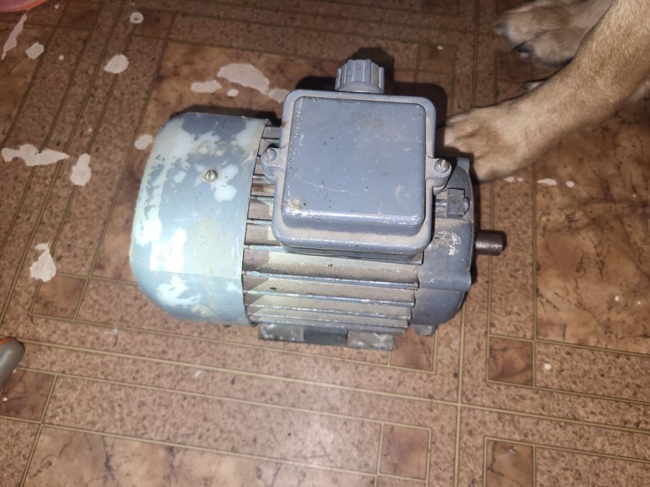 Электро Двигун асинхронний  ДААМ6344УЗ 3 фази