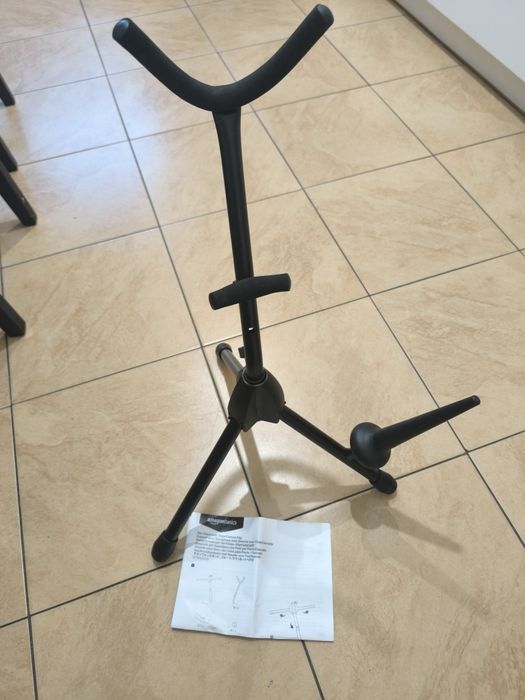 Statyw Amazon BASIC do saksofonu