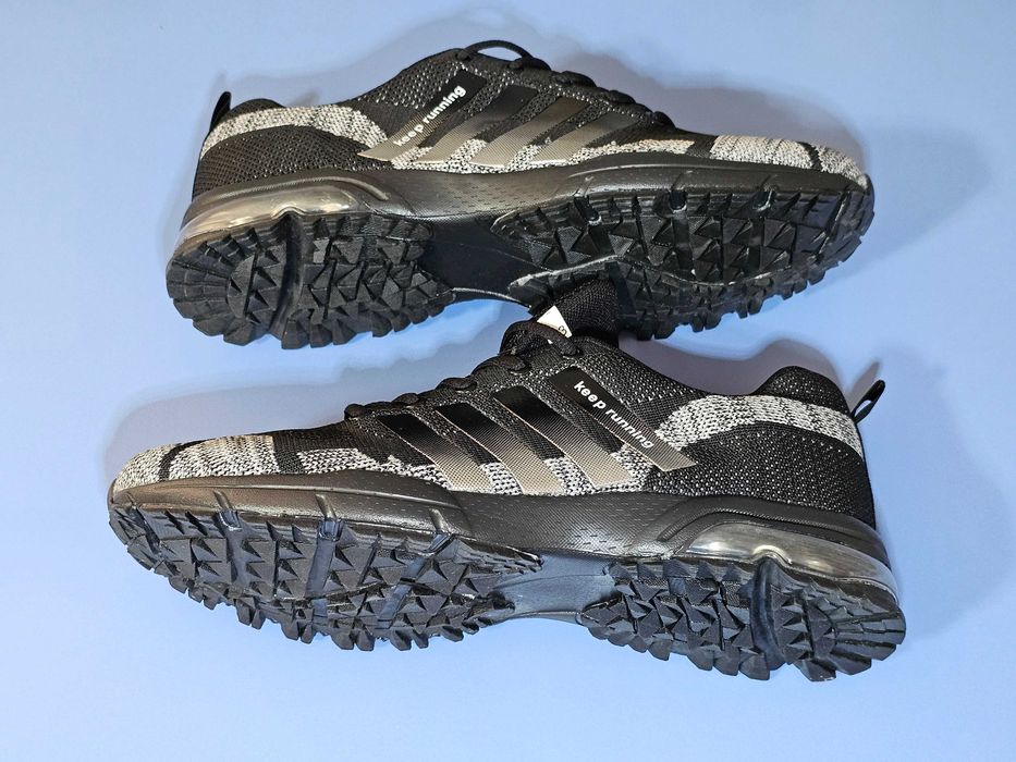 Кросівки р.43 Keep Running Black+Gray Нові