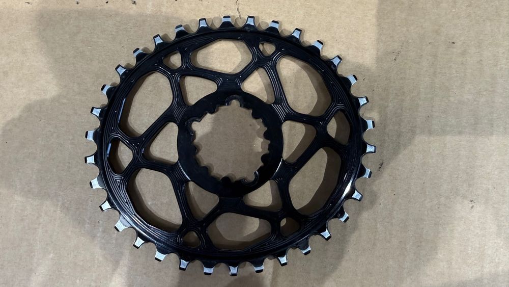 Zębatka Absolute Black Oval Sram 34 offset 3 mm.