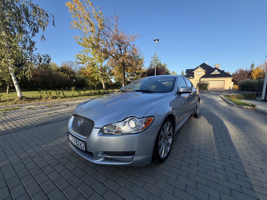 Jaguar XF