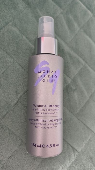 Monat Volume&Loft Spray