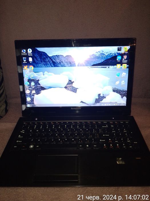 Продам ноутбук Lenovo B575