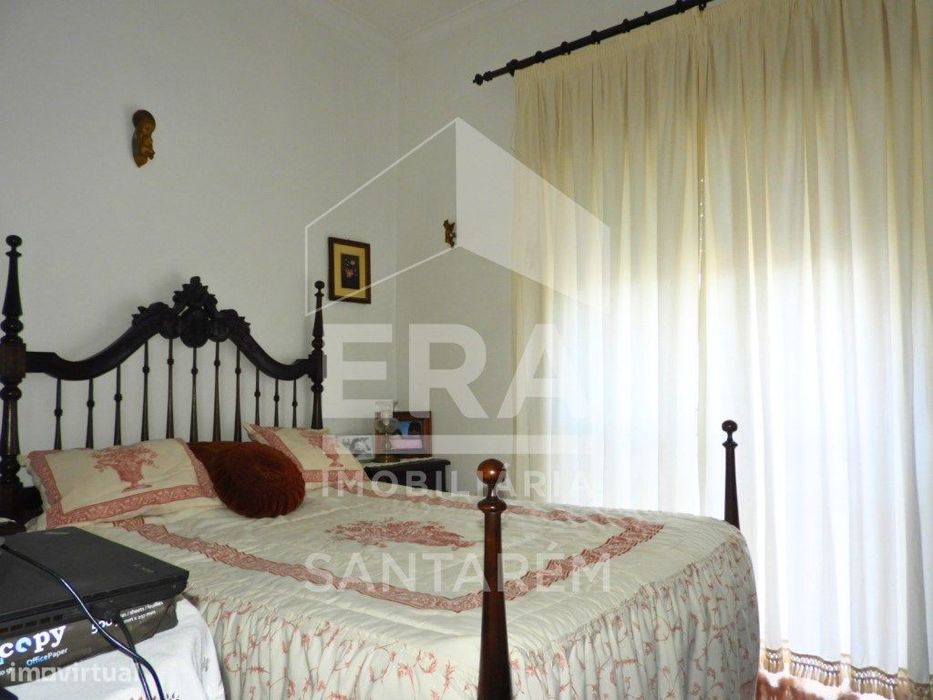 Moradia T5 no centro histórico de Santarém