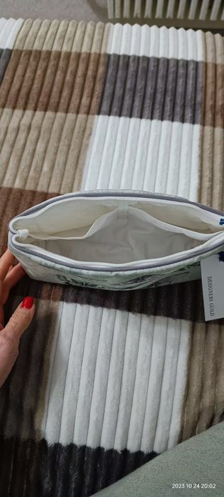 Косметичка IssorIa zinc medium