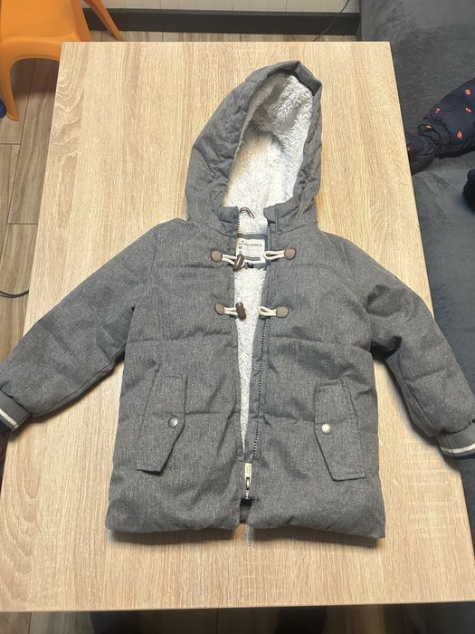 Зимова дитяча куртка