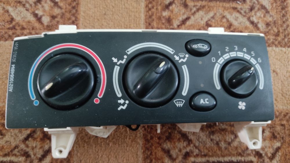 Блок управління пічки/клімат Рено Меган/сценік 1