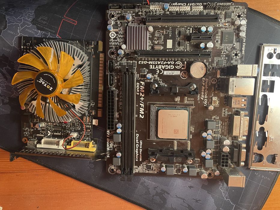 Продам сборку мат плата, процессор AMD athlon, видеокарта gtx750 2gb