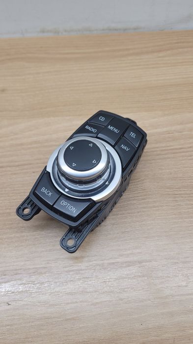 IDRIVE ,CONTROEL ,POKRĘTŁO , Bmw f01 f02 f10 f07 Bardzo Ładne !