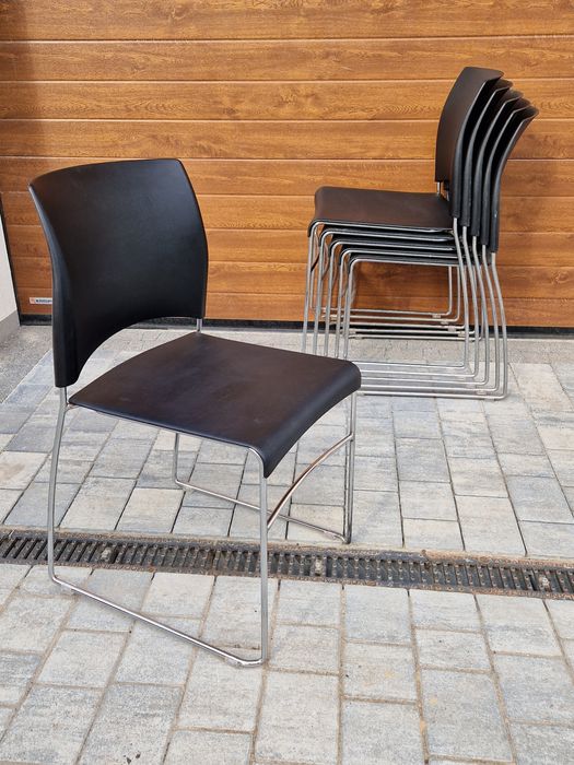 Stylowe  Designerskie Krzesla Sting Design Loft Chrom Ustawiane w Stos