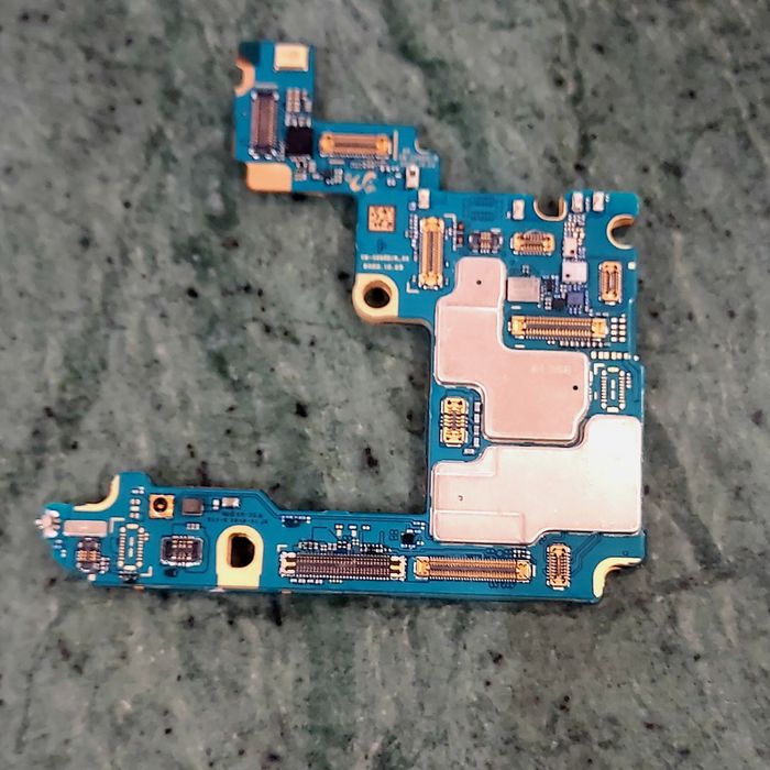 Samsung galaxy s21 ultra .плата материнская 12/128(sm-g998b/bs).