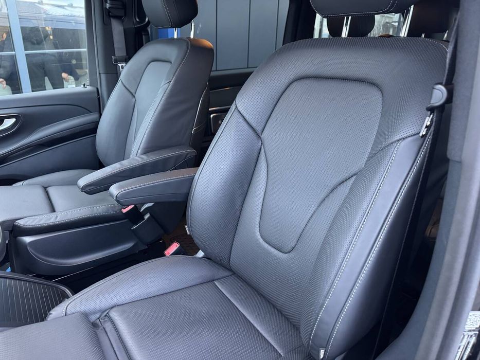 Mercedes-Benz V серия 2025 freshauto