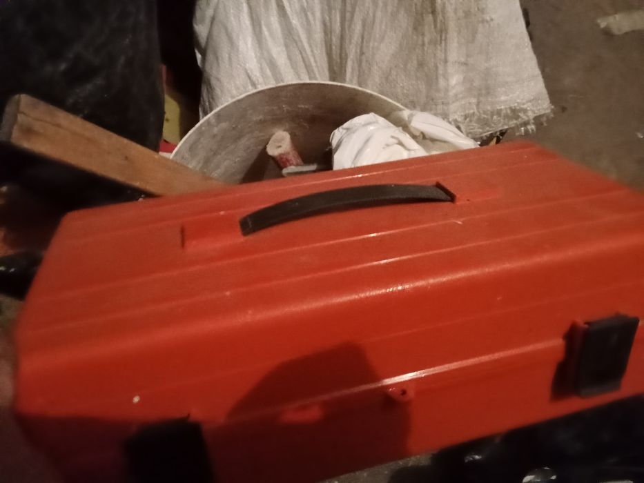 Vendo maleta com imensa marroquinas