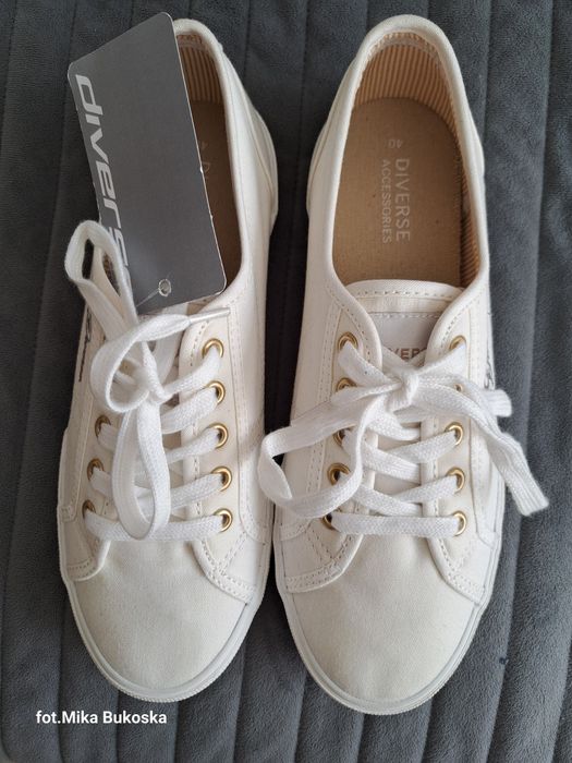 Diverse buty damskie