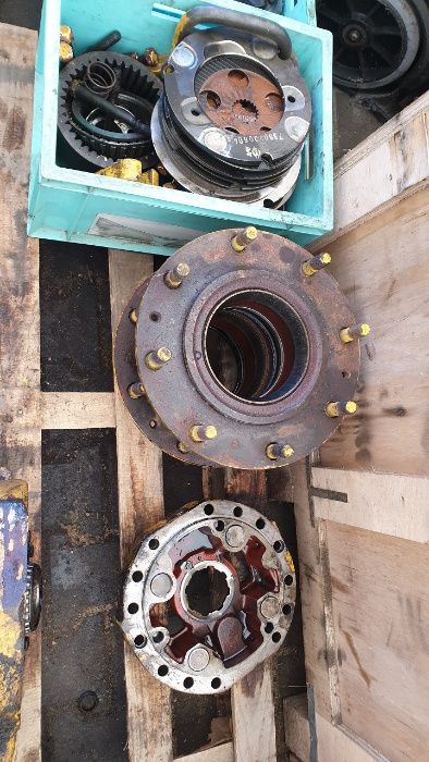 koparka ładowarka mecalac 12mxt most obudowa pochwa clark hurth spicer