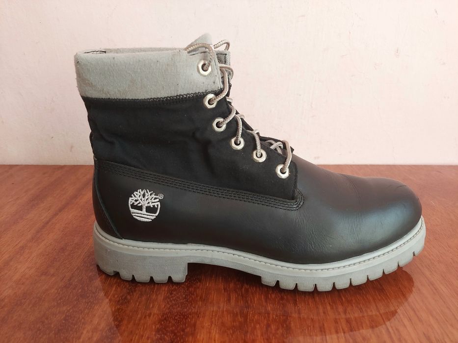 ботінки фірми timberland оригінал 

Розмір по бірці :  9 1/2

Замір по