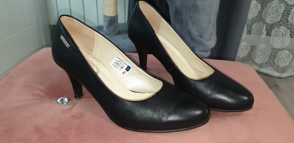 Szpilki/półbuty obcas roz. 38