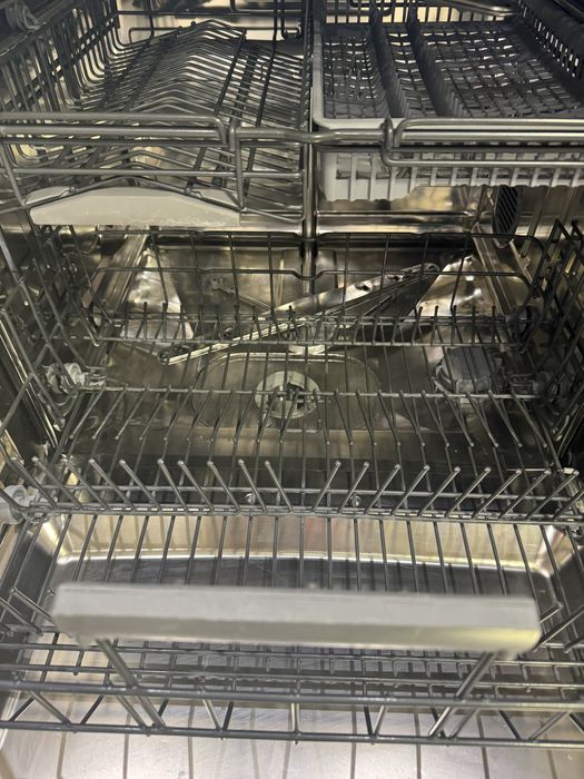 Посудомийна машина ASKO