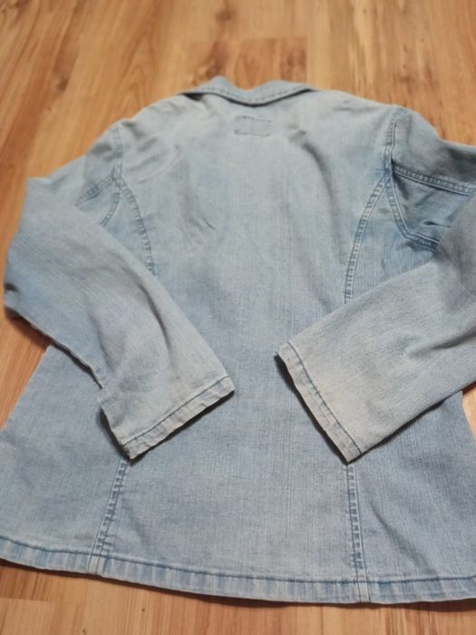 Jensowa damska marynarka