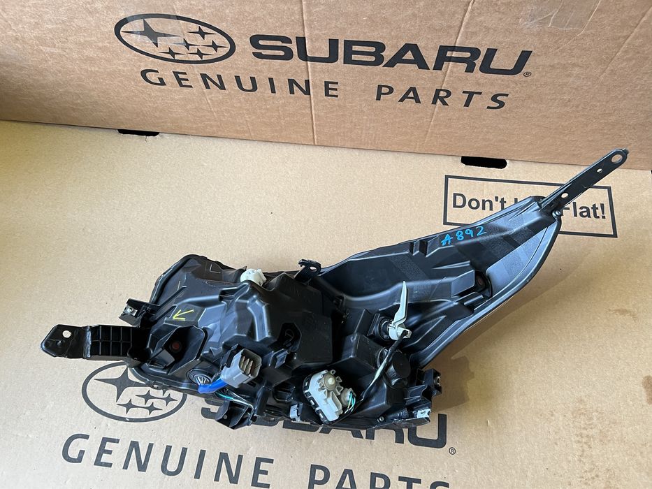 Фара права 26 Subaru Outback bt Legacy bw b16 2020 21 22 84002AN12A