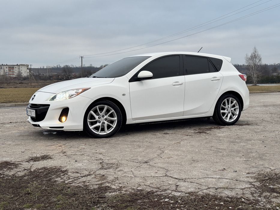 Продам MAZDA 1.6 дизель