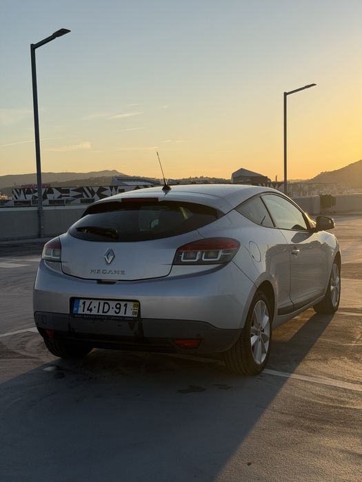 Renault Megane 3 coupe / 1.5 dci