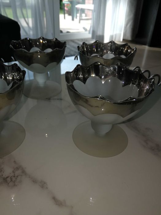 Pucharki ze szkła 4 szt