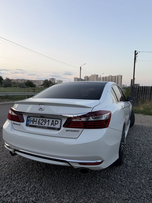 Honda Accord 9 Sport