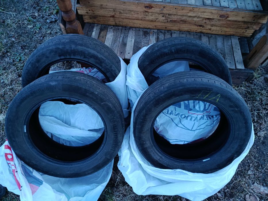 Продам шини літні 16R,205,55