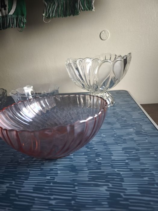 Saladeiras de cristal e vidro