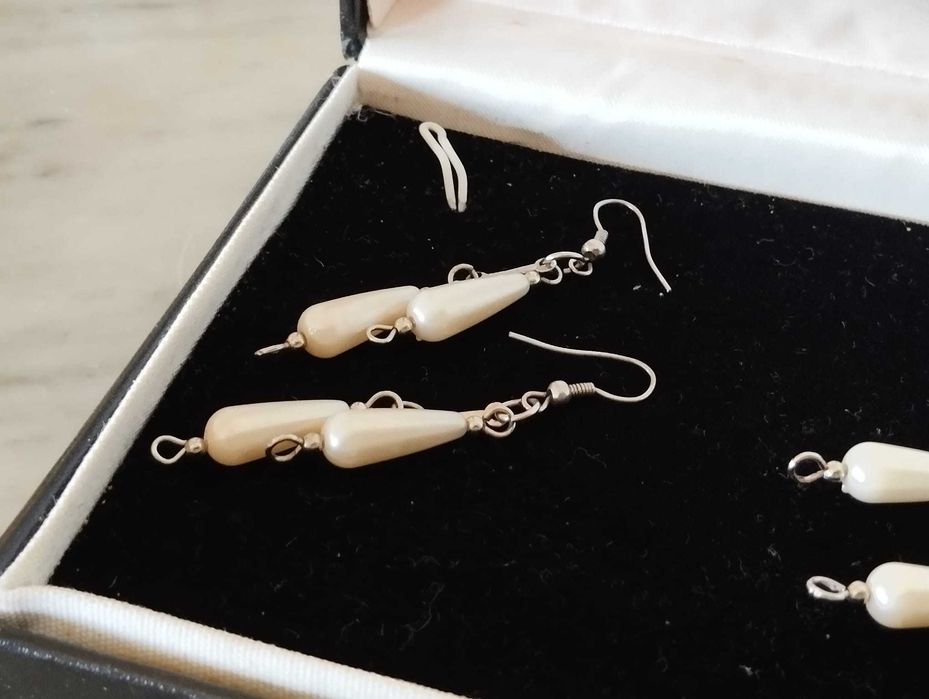 Colar e Brincos Pérolas