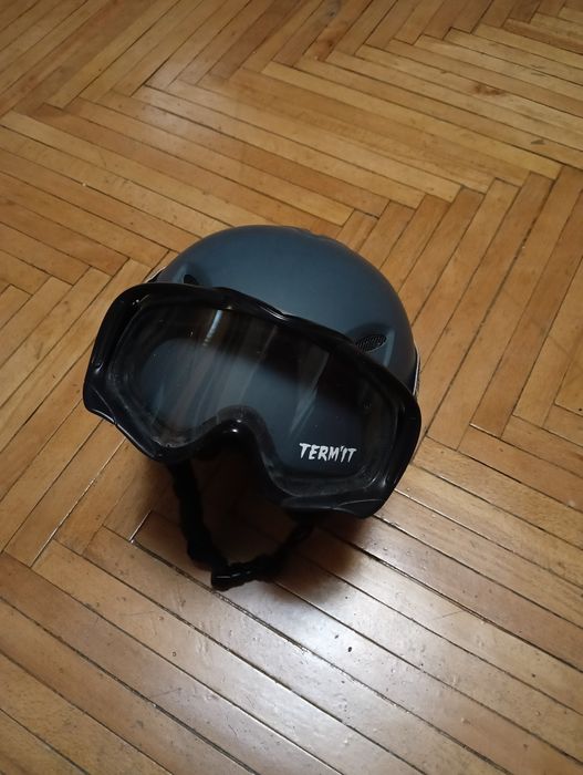 Горнолыжный шлем TermIT Basic. Размер M 55-57см.