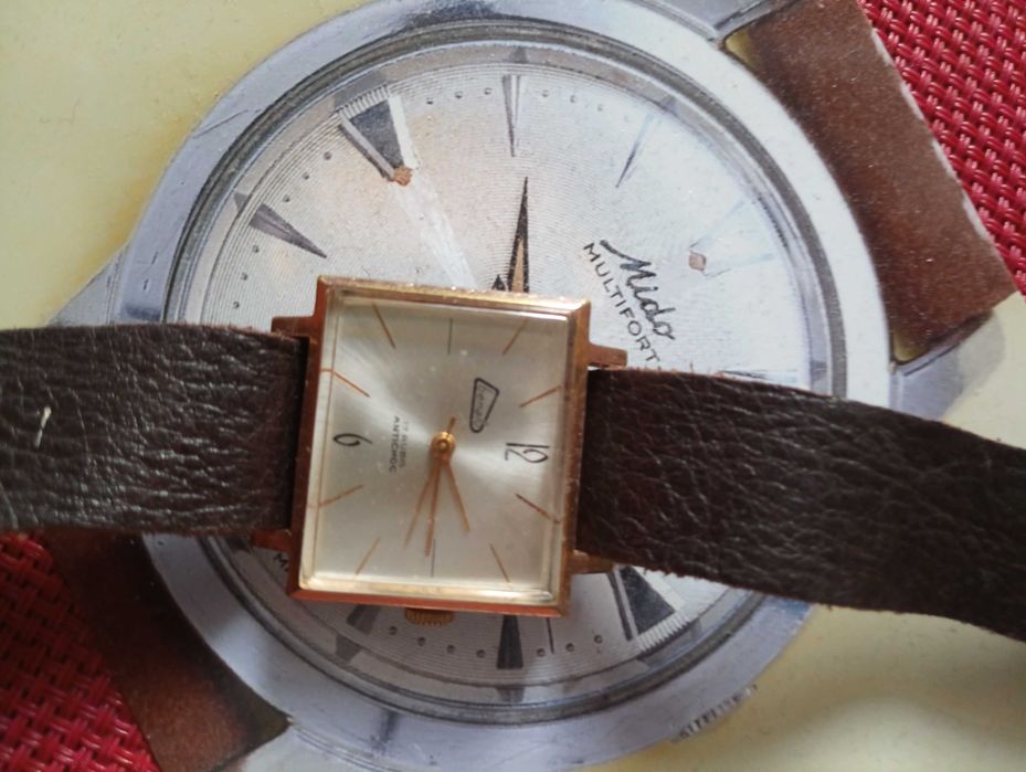 Świetnie zachowany vintage