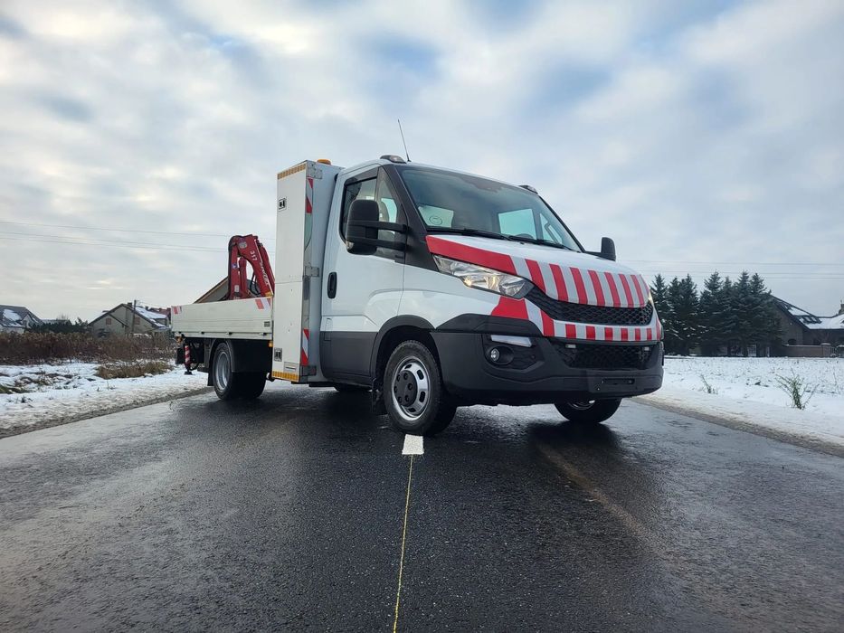 Iveco DAILY  3,0d automat HDS Ferrari f317 A2 Skrzynia narzędziowa trzykomorowa.