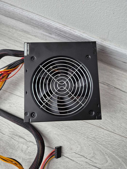 блок живлення 600W Chieftec Smart GPS600-A8 (4+4 CPU. 2x8 GPU)