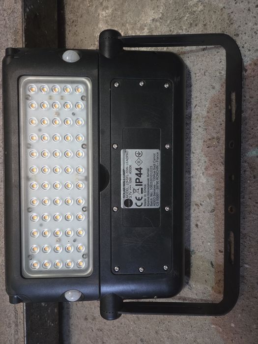 Naświetlacz solarny 1200 lm