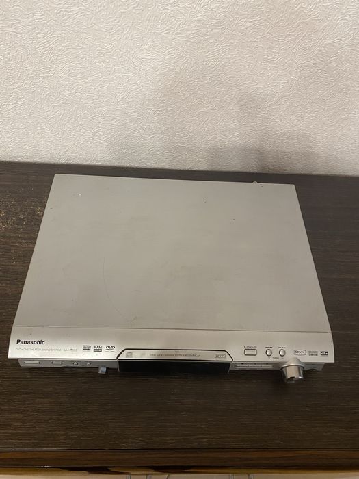 Panasonic Model No. SA-HT535 DVD home theatre sound system