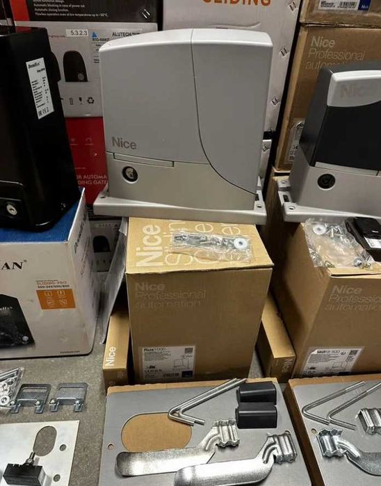 Автоматика для воріт/ворот NICE RB400, Відкатні/Откатные ворота