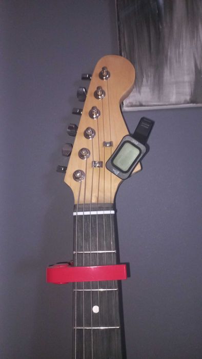 Gitara elektryczna czarna