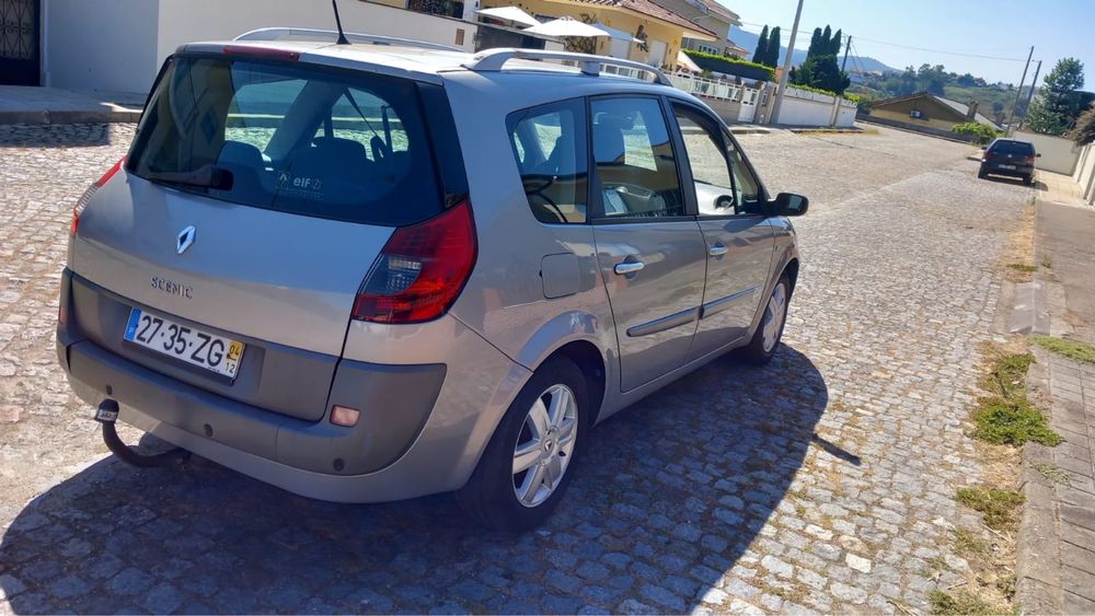 Renault  scenic 1.5 Dci  7 lugares