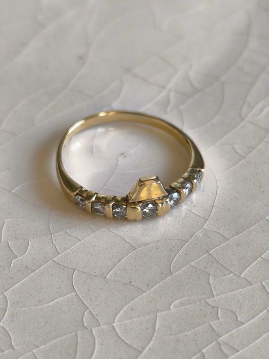 Pierścionek/obrączka z brylantami 0,25 CT / certyfikat