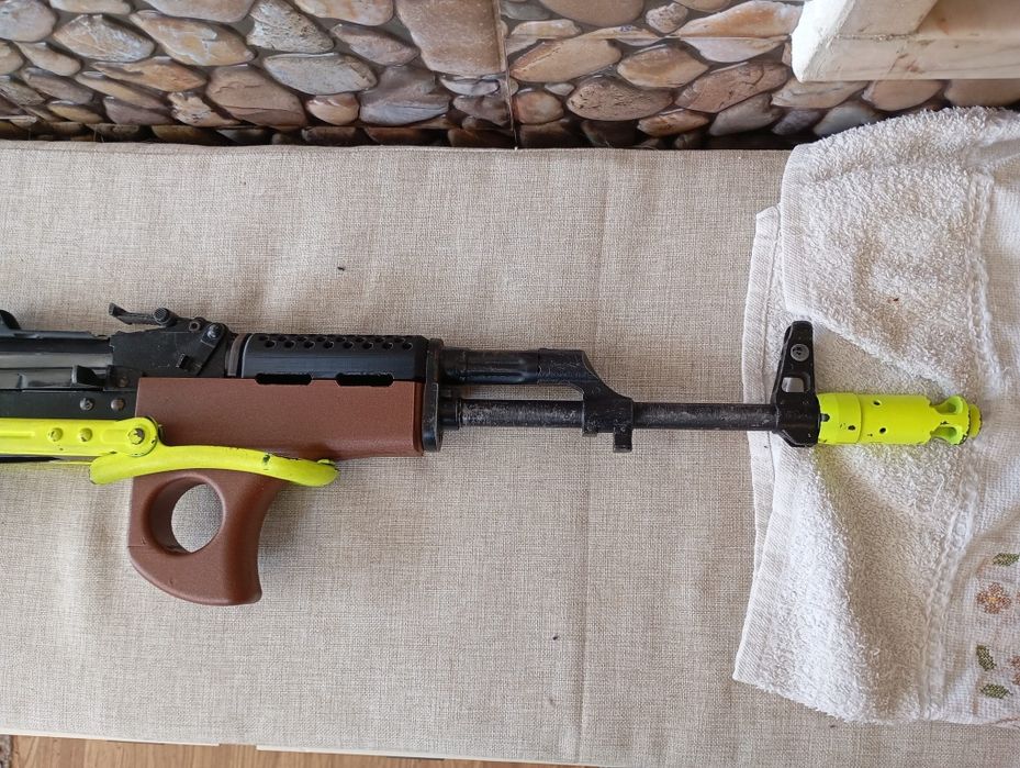 Airsoft ak classic army com guarda maos em 3d