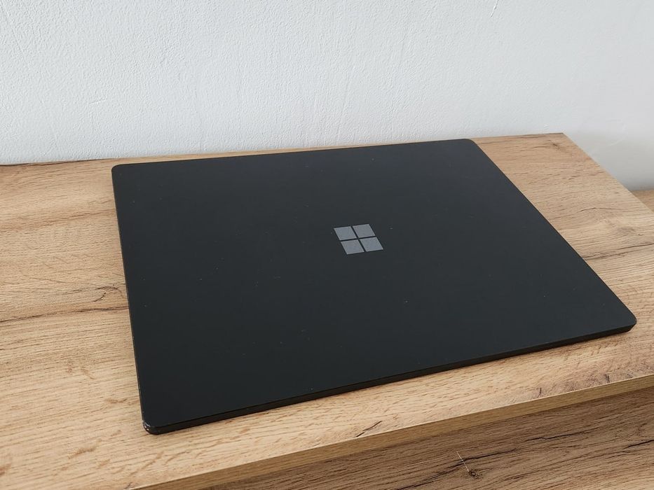 Microsoft Surface Laptop 4 i7-1185G7 16GB RAM 256GB SSD Сенсорний 15"