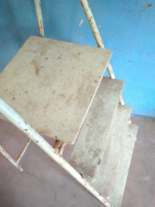 Стремянка драбина лестница ступеньки металлическая с площадкой СССР