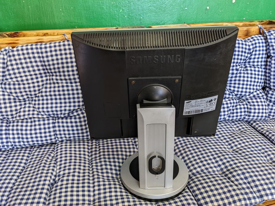 Монітор Samsung 17'
