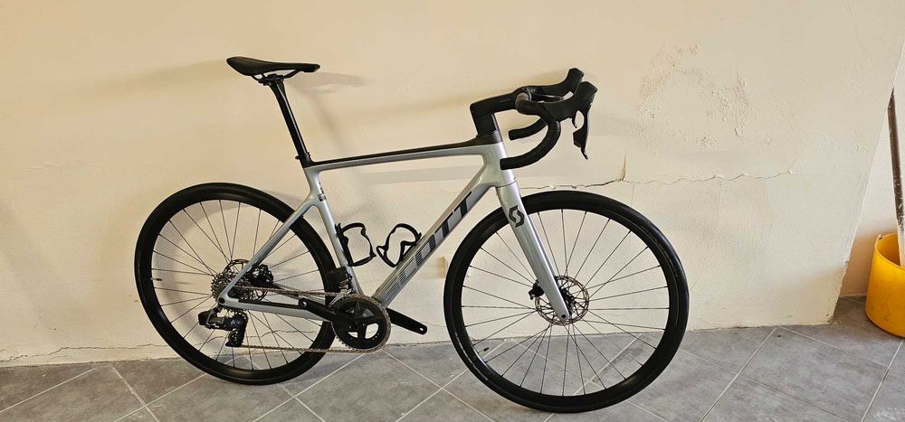 Vendo bicicleta  de estrada