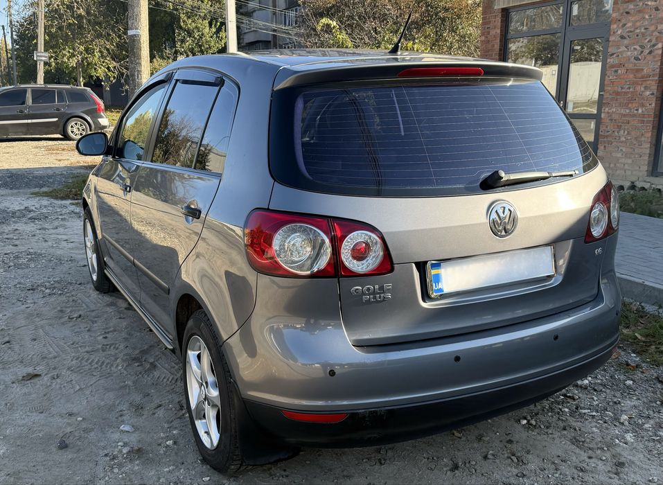 Авто в оренду/під таксі/власні потреби (умови про оренду в описі)