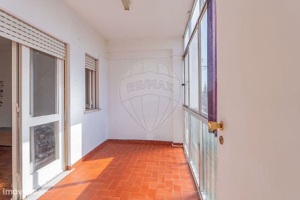 Apartamento T2 para venda — Carcavelos E Parede, Lisboa