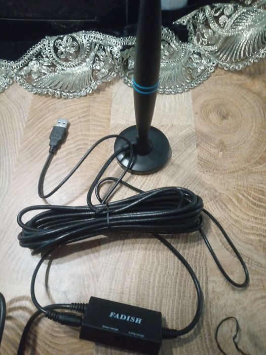 Antena telewizyjna wewnętrzna