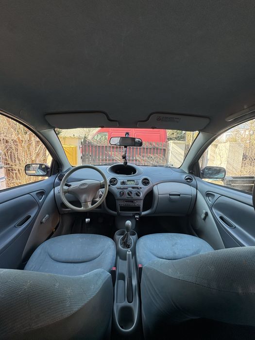Toyota yaris 1.0 1999r.